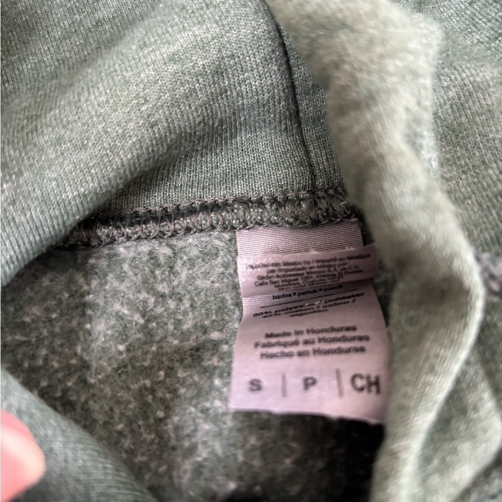 Gilden Michigan State size small hooded sweatshirt - Picture 3 of 4